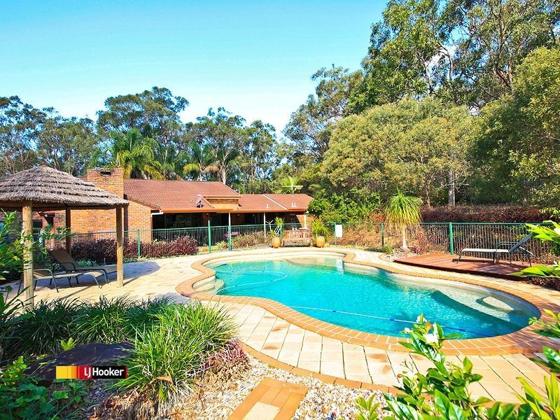 13 Oakwood Street, Capalaba QLD 4157