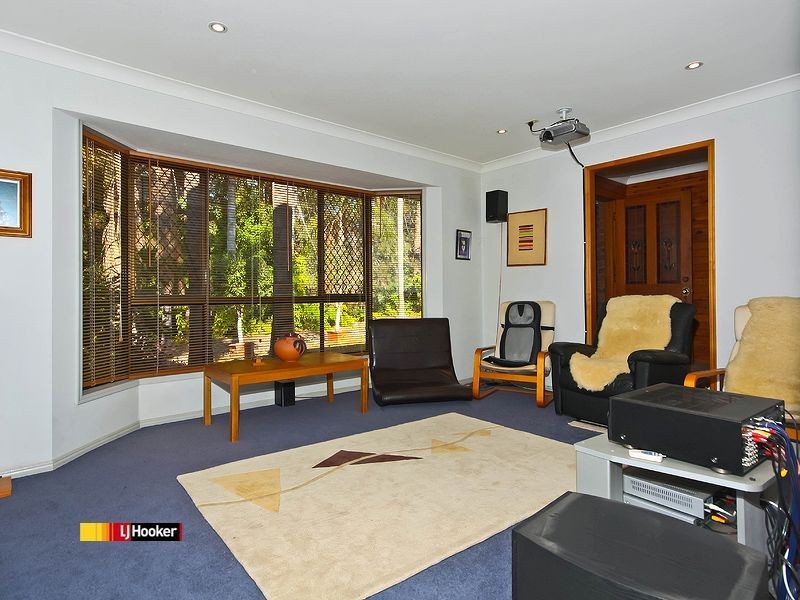 13 Oakwood Street, Capalaba QLD 4157