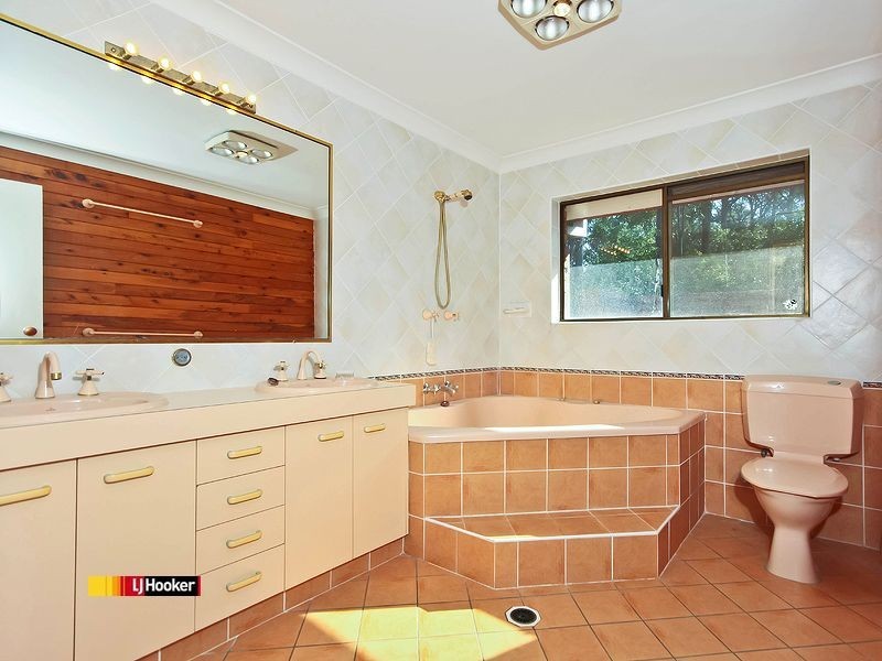 13 Oakwood Street, Capalaba QLD 4157