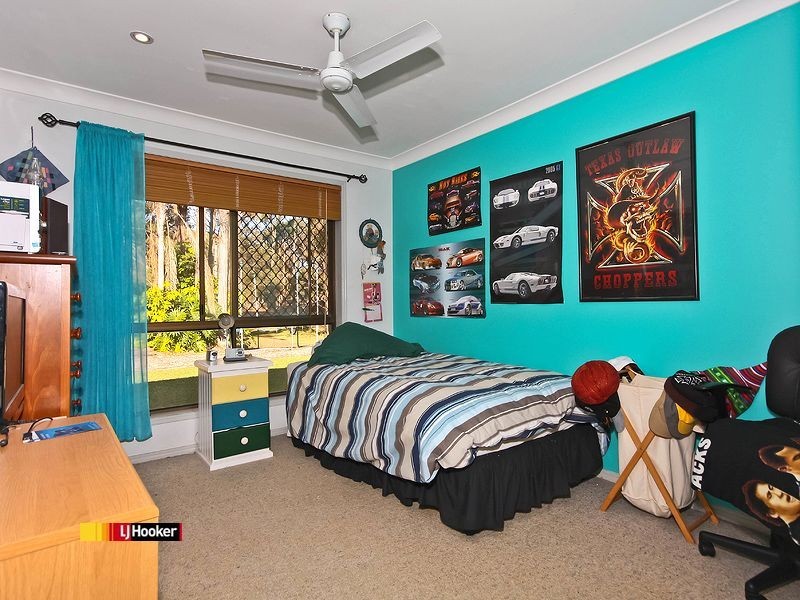 13 Oakwood Street, Capalaba QLD 4157