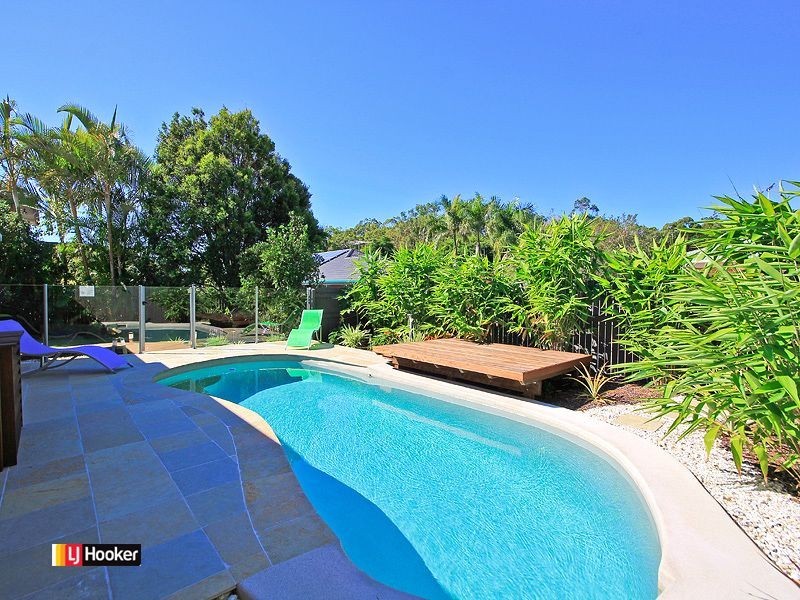 95 Barron Road, Birkdale QLD 4159