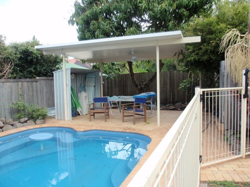 53 Birkdale Rd, Birkdale QLD 4159