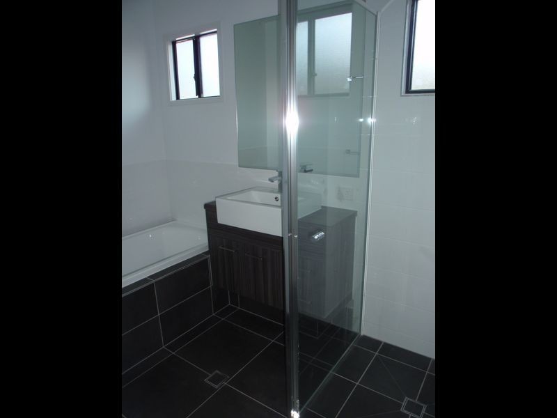 98 Manly Road, Manly QLD 4179