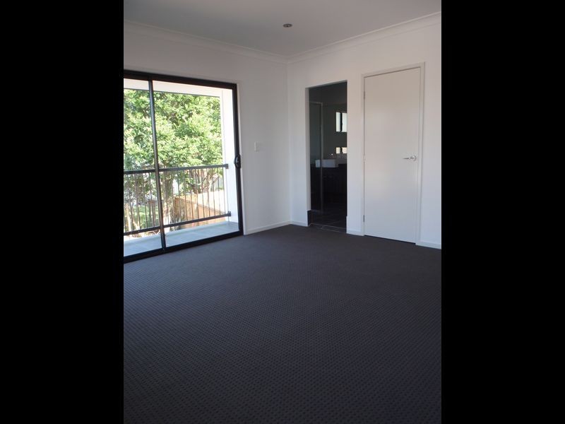 98 Manly Road, Manly QLD 4179