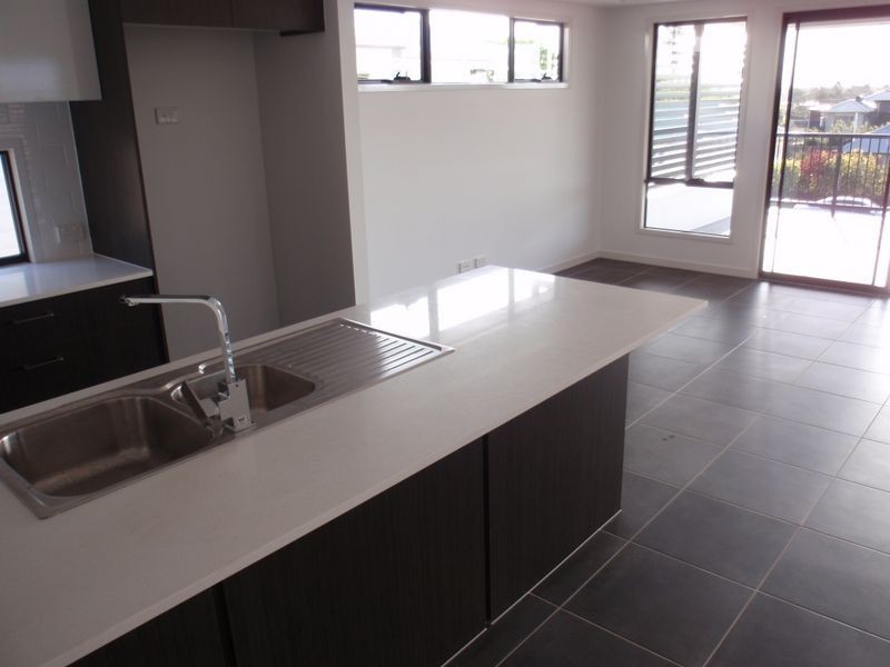98 Manly Road, Manly QLD 4179