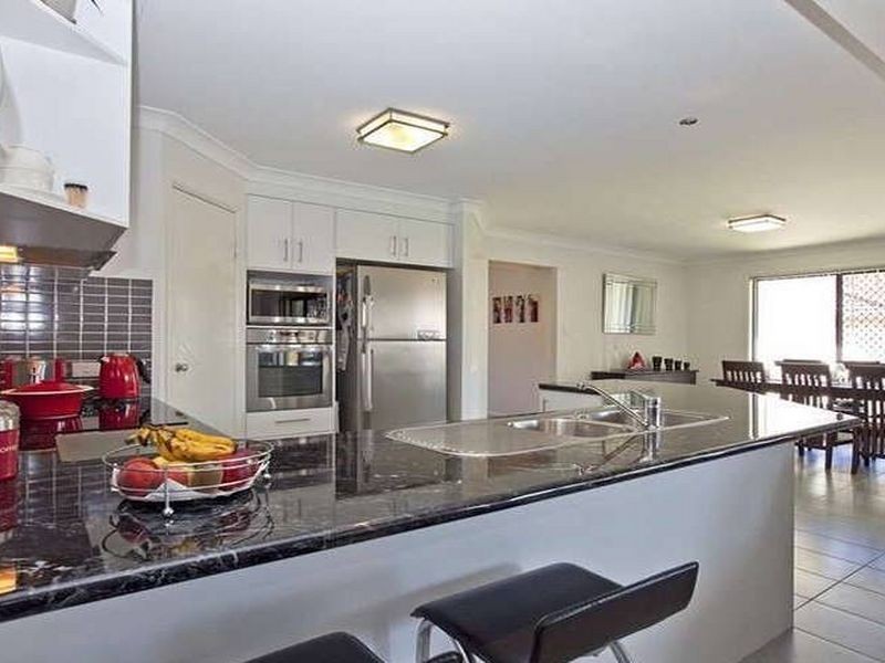14 Alford Place, Wellington Point QLD 4160