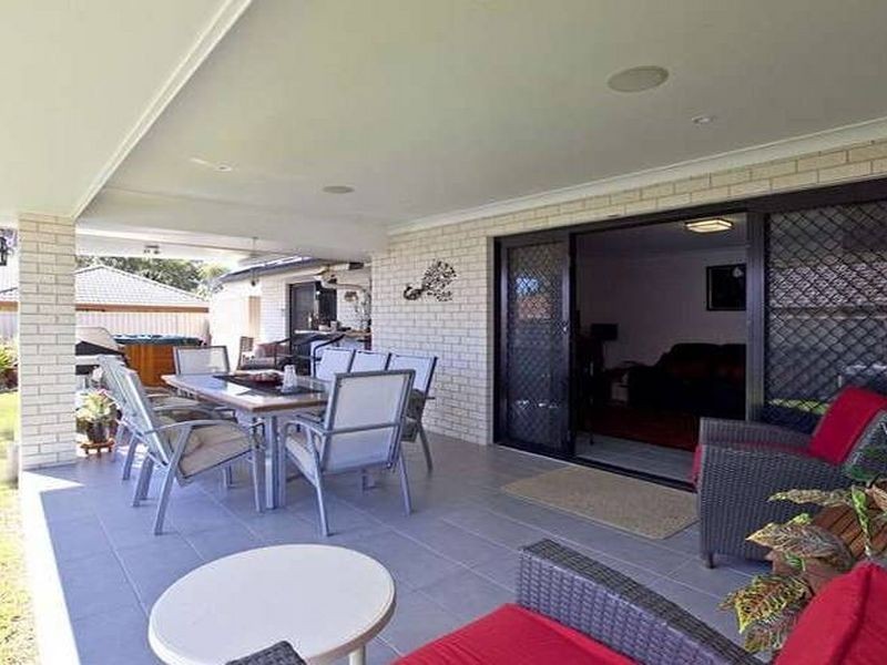 14 Alford Place, Wellington Point QLD 4160