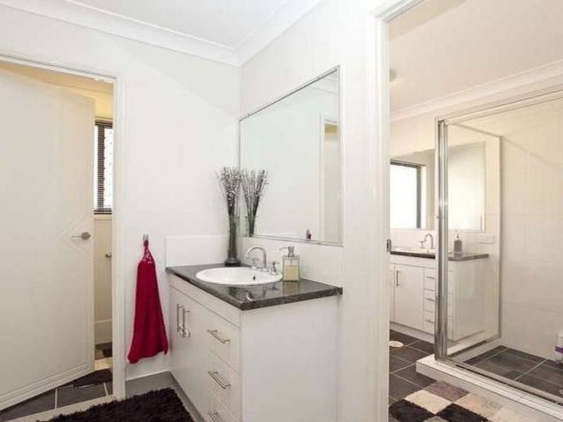 14 Alford Place, Wellington Point QLD 4160