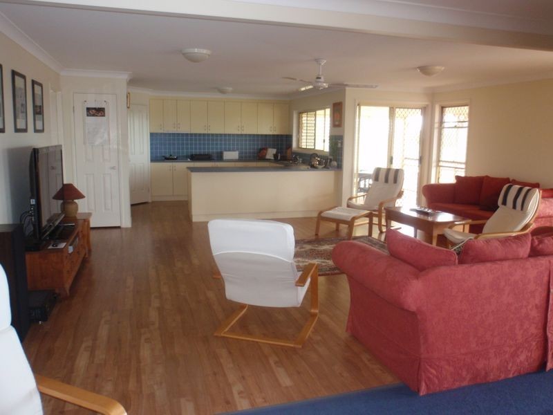 6 Major Court, Birkdale QLD 4159