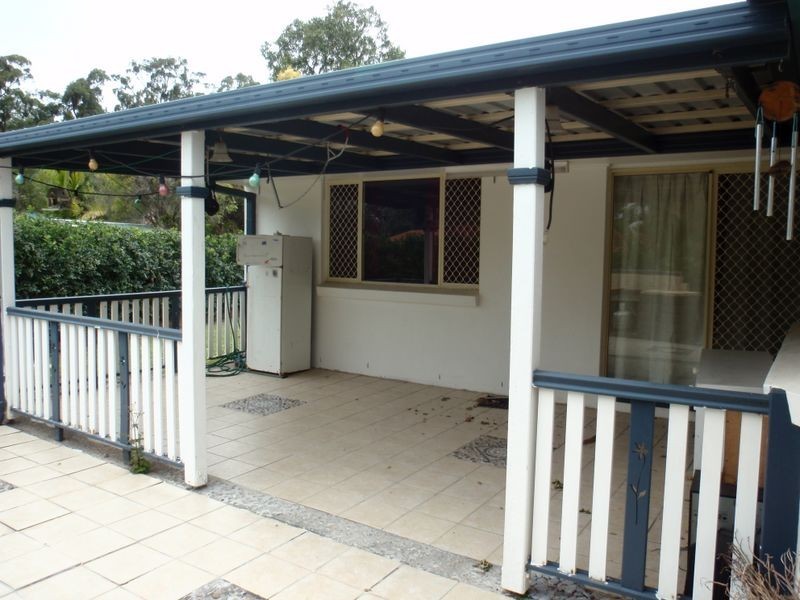 40 Redgrove Avenue, Wellington Point QLD 4160