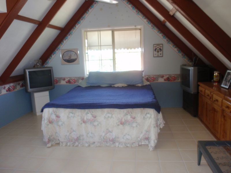 12 Jesray Street, Birkdale QLD 4159