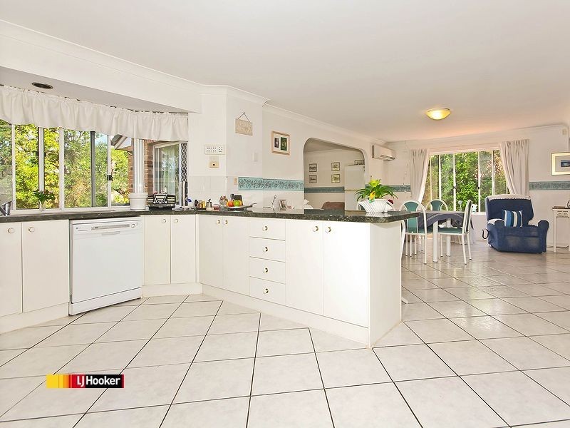 4 – 5 Harrogate Terrace, Birkdale QLD 4159