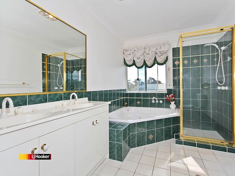 4 – 5 Harrogate Terrace, Birkdale QLD 4159