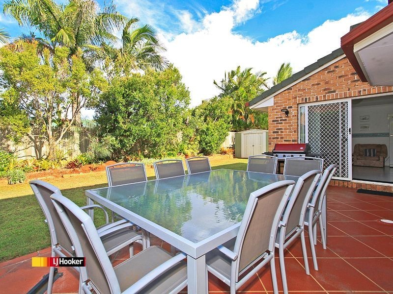 4 – 5 Harrogate Terrace, Birkdale QLD 4159