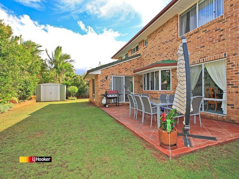 4 – 5 Harrogate Terrace, Birkdale QLD 4159
