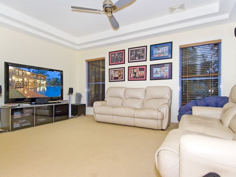 168 Mooroondu Road, Thorneside QLD 4158