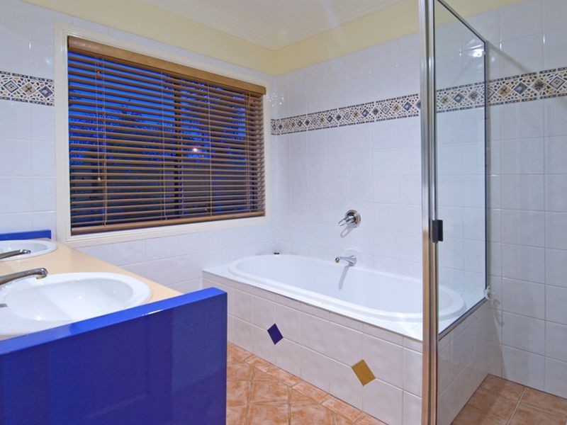 168 Mooroondu Road, Thorneside QLD 4158