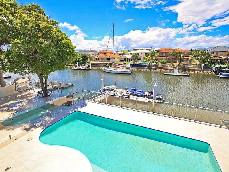 22 Downwind Ct, Birkdale QLD 4159