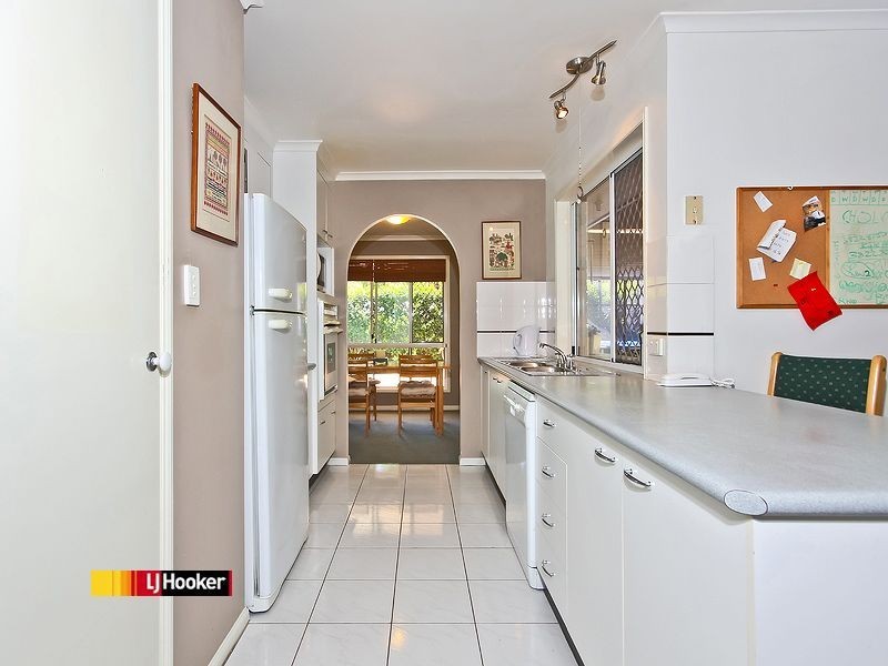 2 Lapidus St, Birkdale QLD 4159