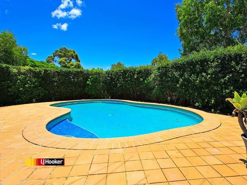 2 Lapidus St, Birkdale QLD 4159