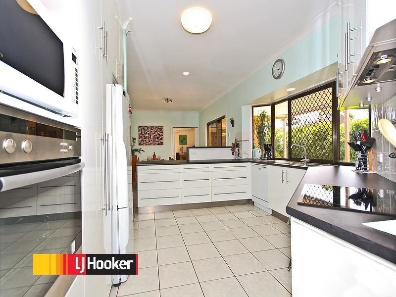 58 Mary Pleasant Dr, Birkdale QLD 4159