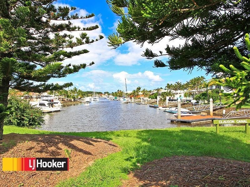 58 Mary Pleasant Dr, Birkdale QLD 4159