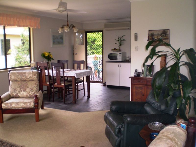 4 Boambillee St, Thorneside QLD 4158