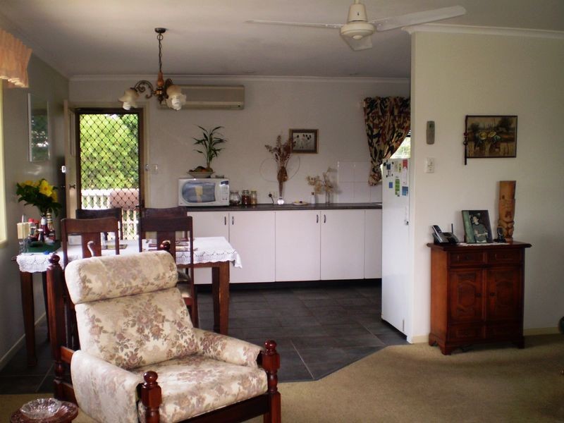 4 Boambillee St, Thorneside QLD 4158