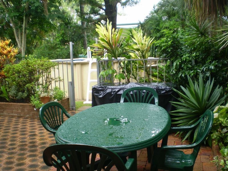 4 Boambillee St, Thorneside QLD 4158