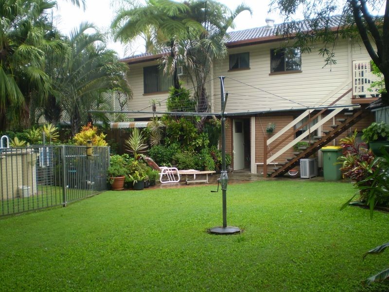 4 Boambillee St, Thorneside QLD 4158