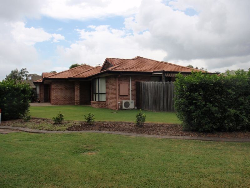 2/6 Walnut Court, Birkdale QLD 4159