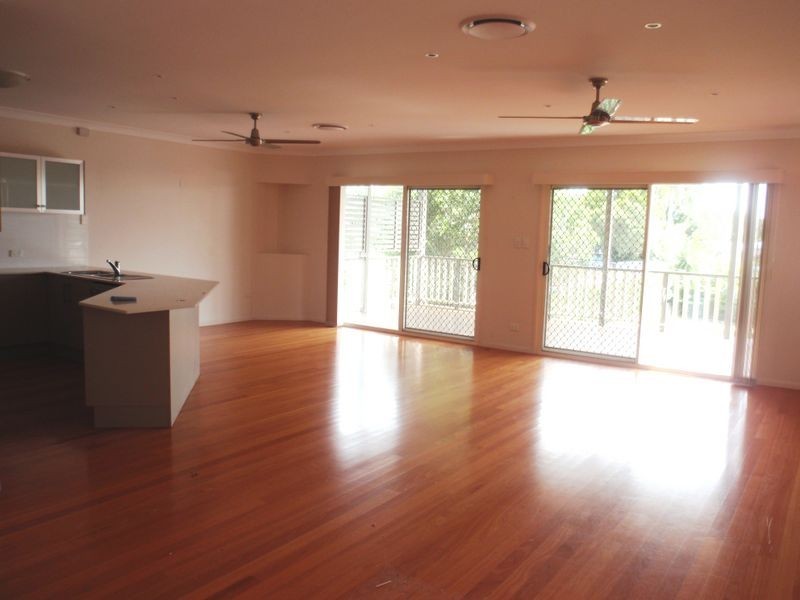 84 Blackwood Road, Manly West QLD 4179