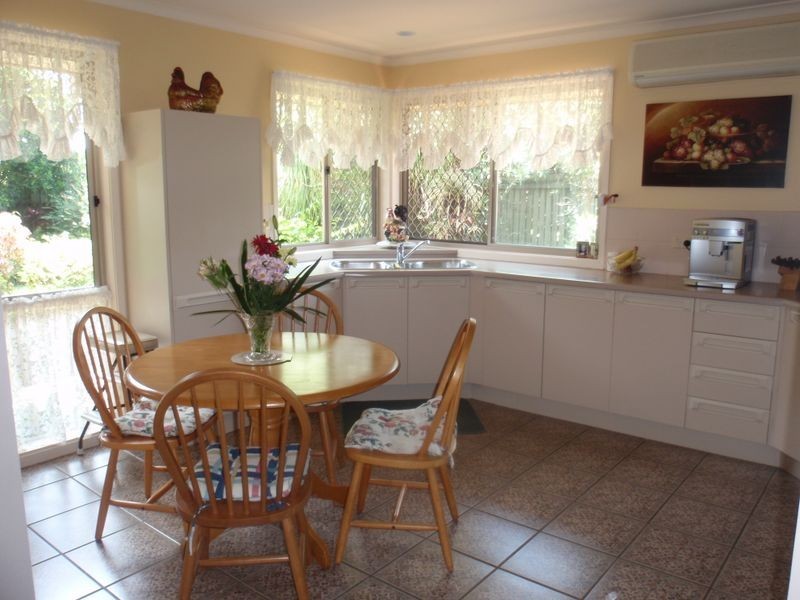 14 Macgregor Drive, Birkdale QLD 4159