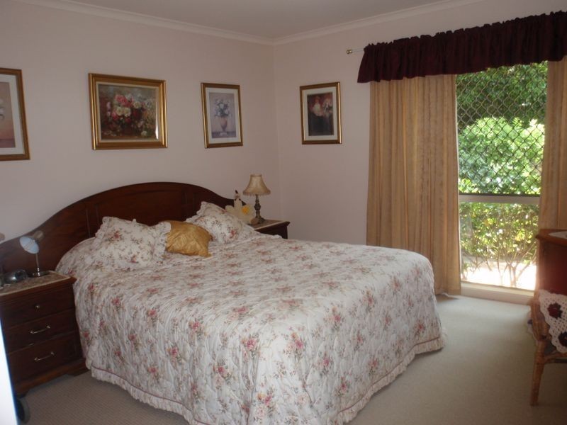 14 Macgregor Drive, Birkdale QLD 4159