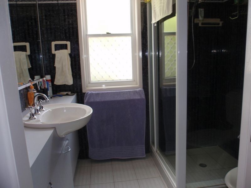 18 Kelso St, Wellington Point QLD 4160