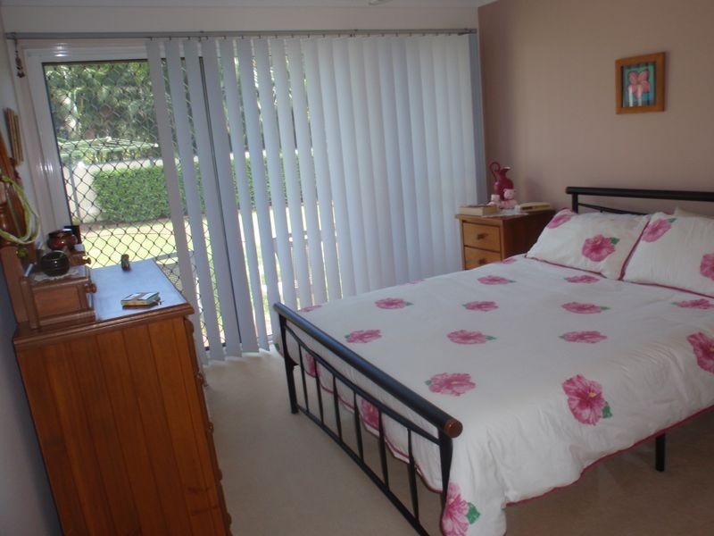 18 Kelso St, Wellington Point QLD 4160