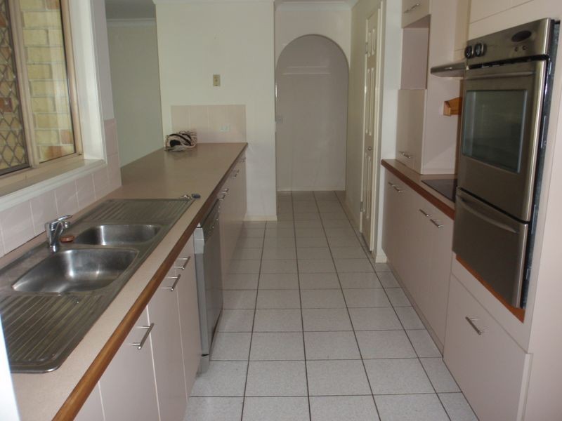 16 Kirkpatrick Street, Tingalpa QLD 4173