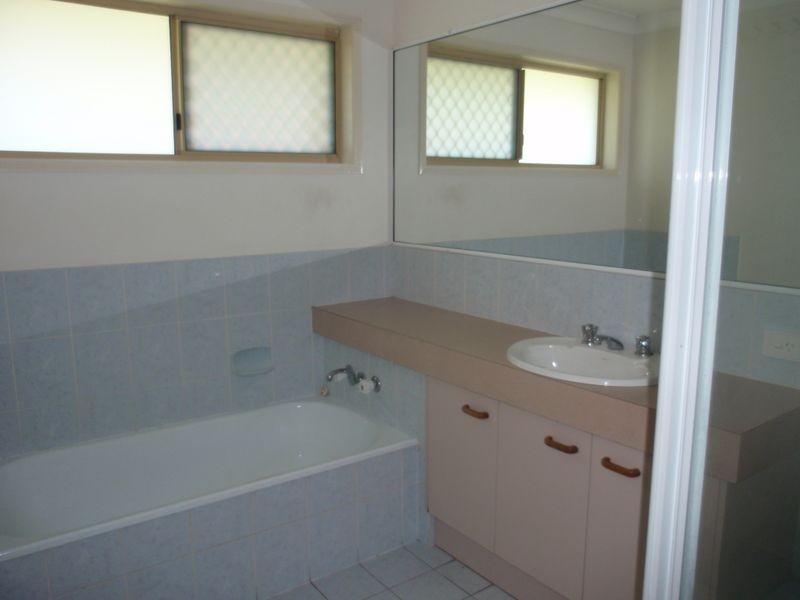 16 Kirkpatrick Street, Tingalpa QLD 4173