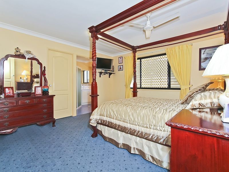10 Pedwell Pl, Birkdale QLD 4159