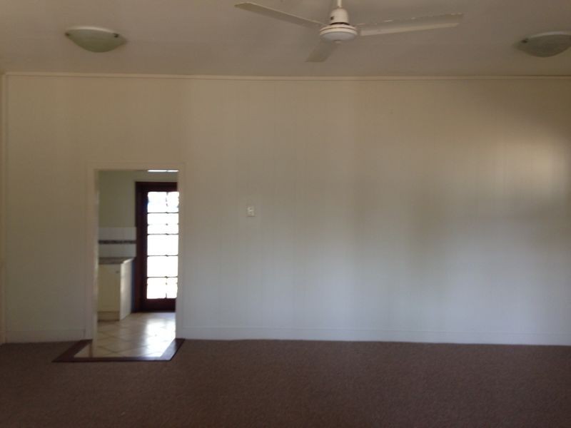 27 Strawberry Avenue, Manly West QLD 4179