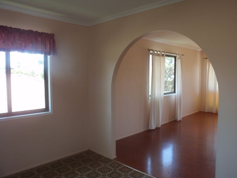 40 Makaha Drive, Birkdale QLD 4159