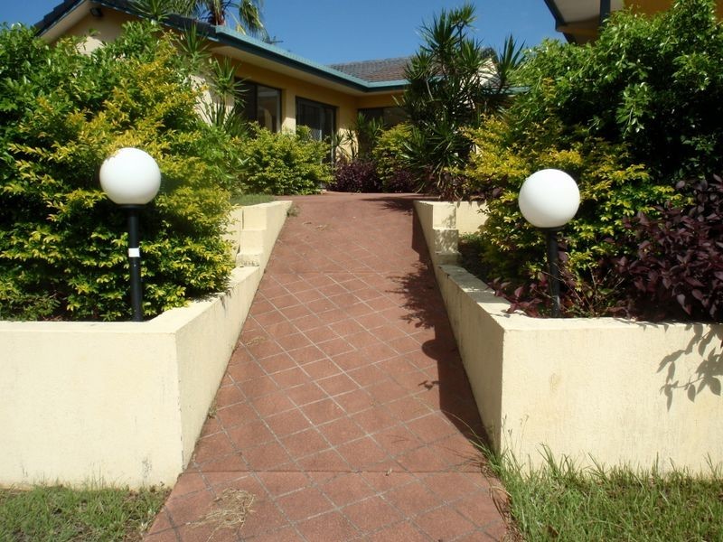 71 Dorsal Drive, Birkdale QLD 4159