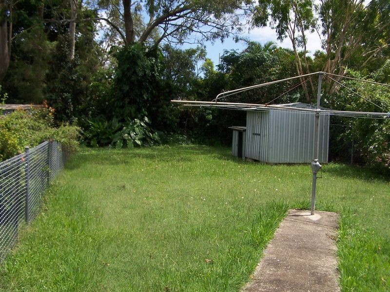 10 Hugh Street, Thorneside QLD 4158