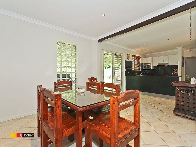 16 Ruth St, Birkdale QLD 4159