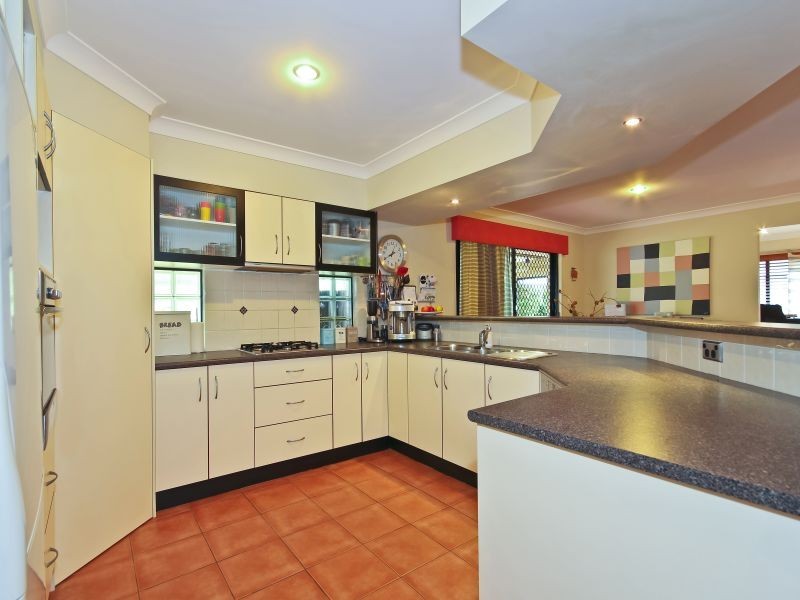 21 Mecoli Ct, Birkdale QLD 4159