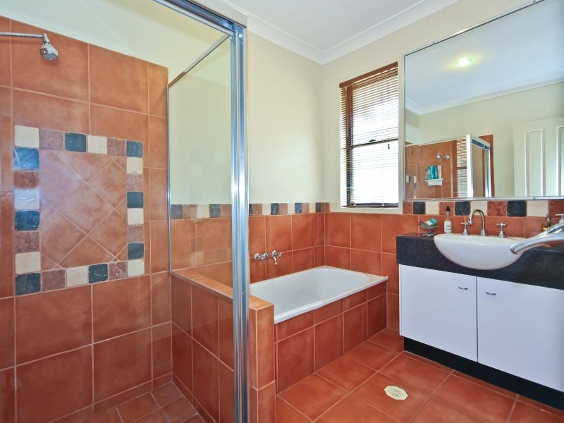 21 Mecoli Ct, Birkdale QLD 4159