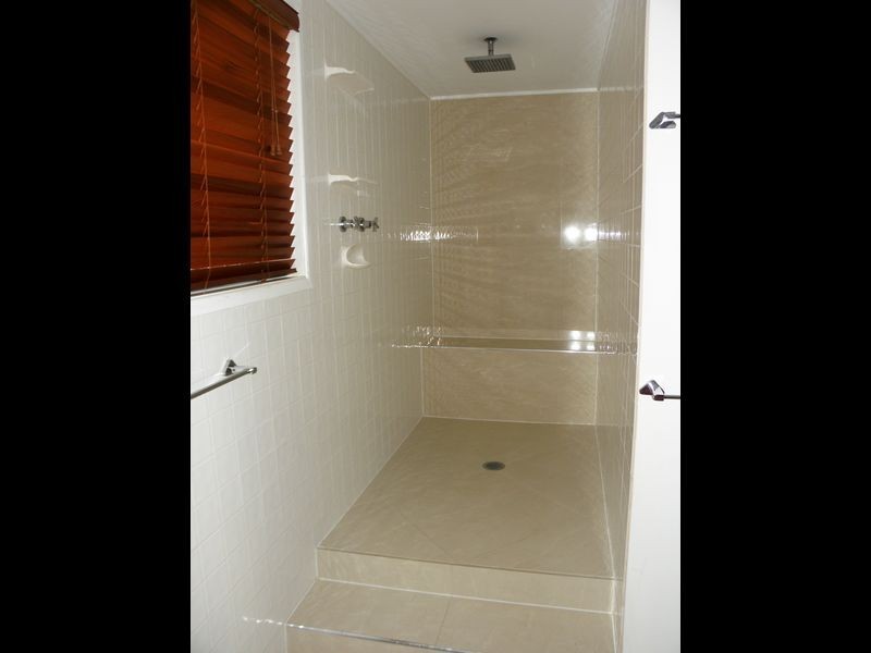 2/24 Thomas Street, Birkdale QLD 4159