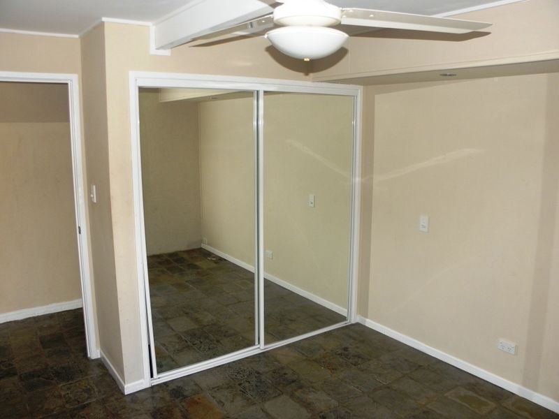 2/24 Thomas Street, Birkdale QLD 4159