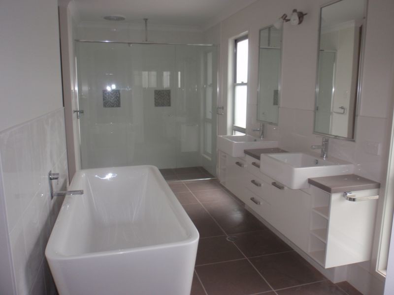 50 Wellesley Street, Wellington Point QLD 4160