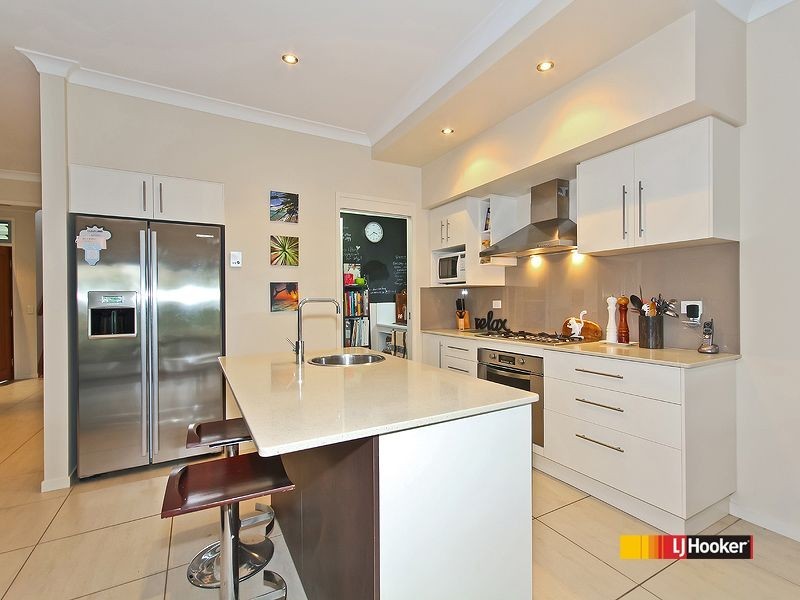 25 Alma Street, Thorneside QLD 4158